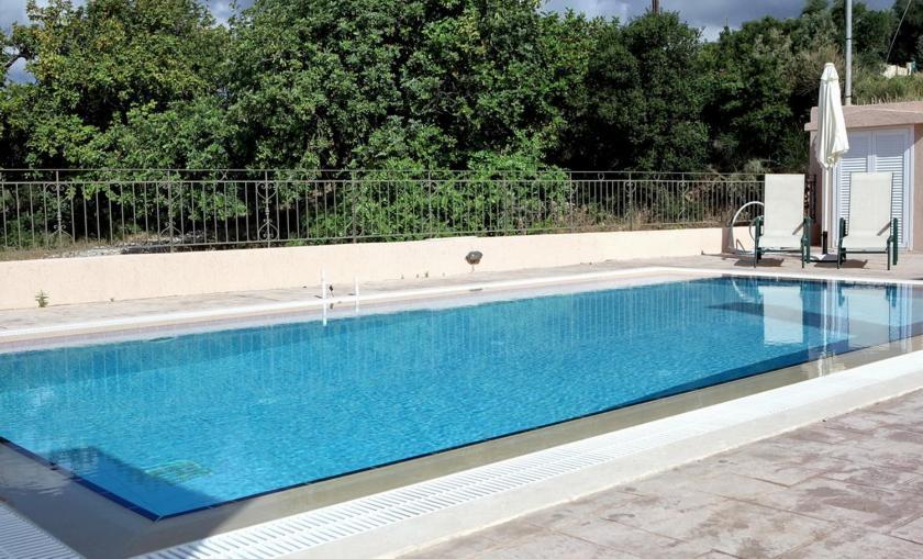 Provenzo And Meliti Villas Lourdata  Buitenkant foto
